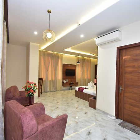 Hotel Shyamleela Khātu 외부 사진