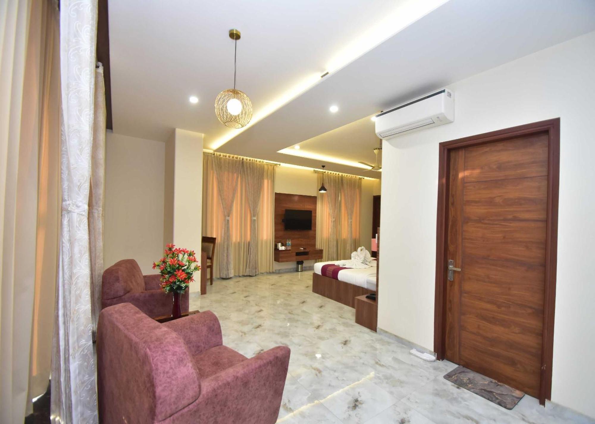 Hotel Shyamleela Khātu 외부 사진