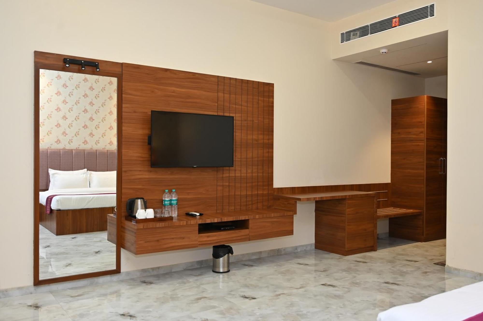 Hotel Shyamleela Khātu 외부 사진