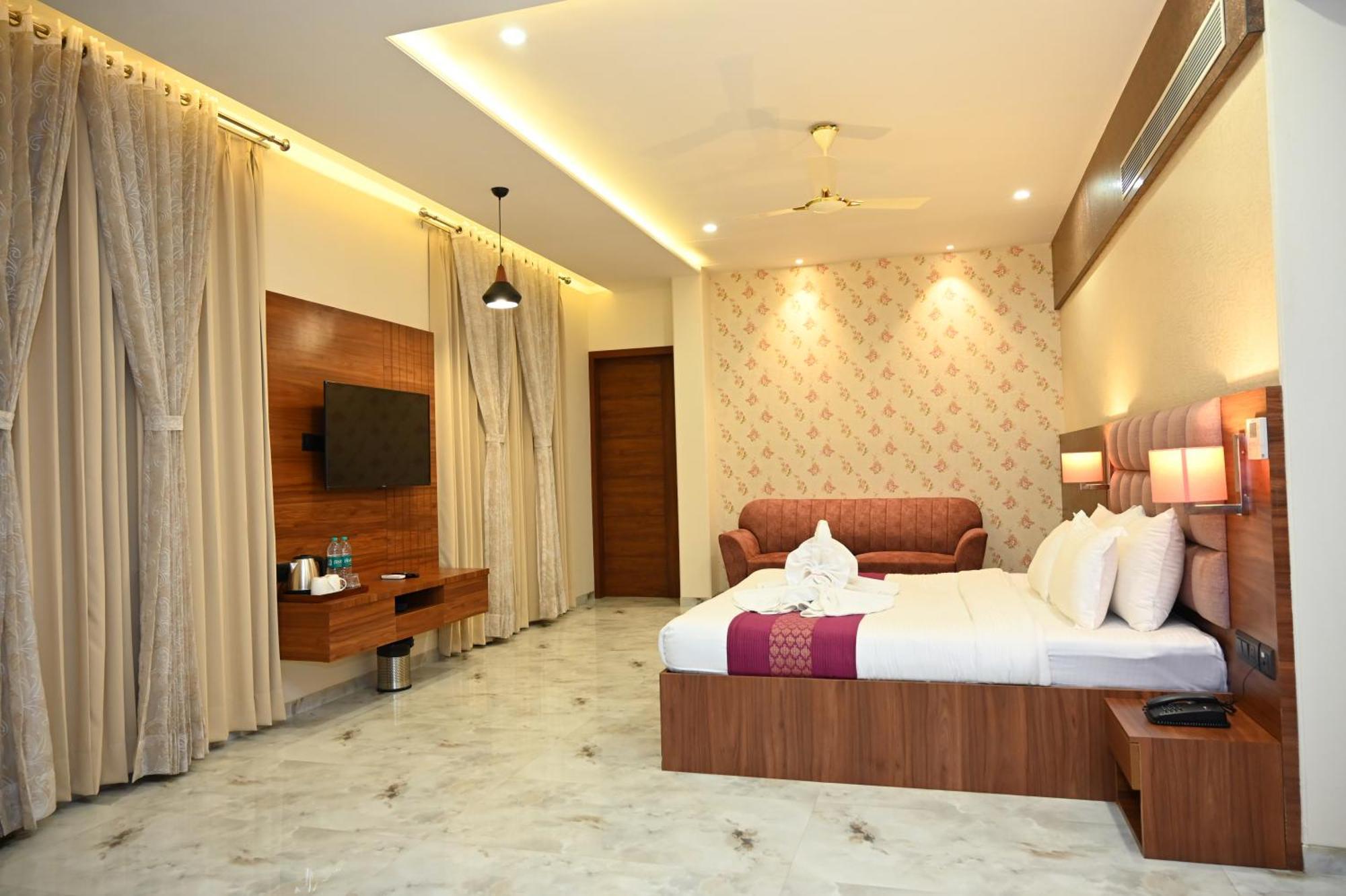 Hotel Shyamleela Khātu 외부 사진