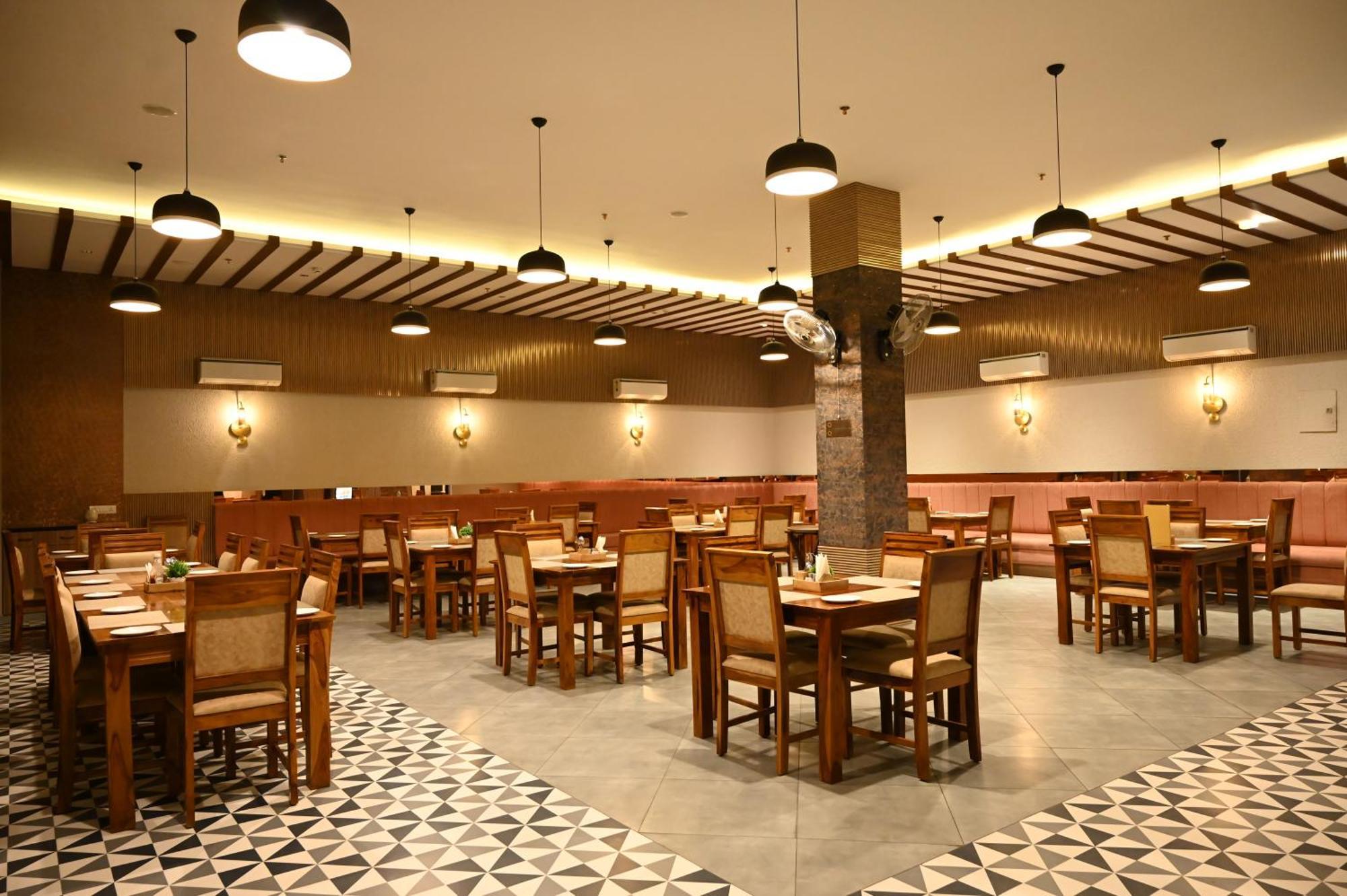 Hotel Shyamleela Khātu 외부 사진
