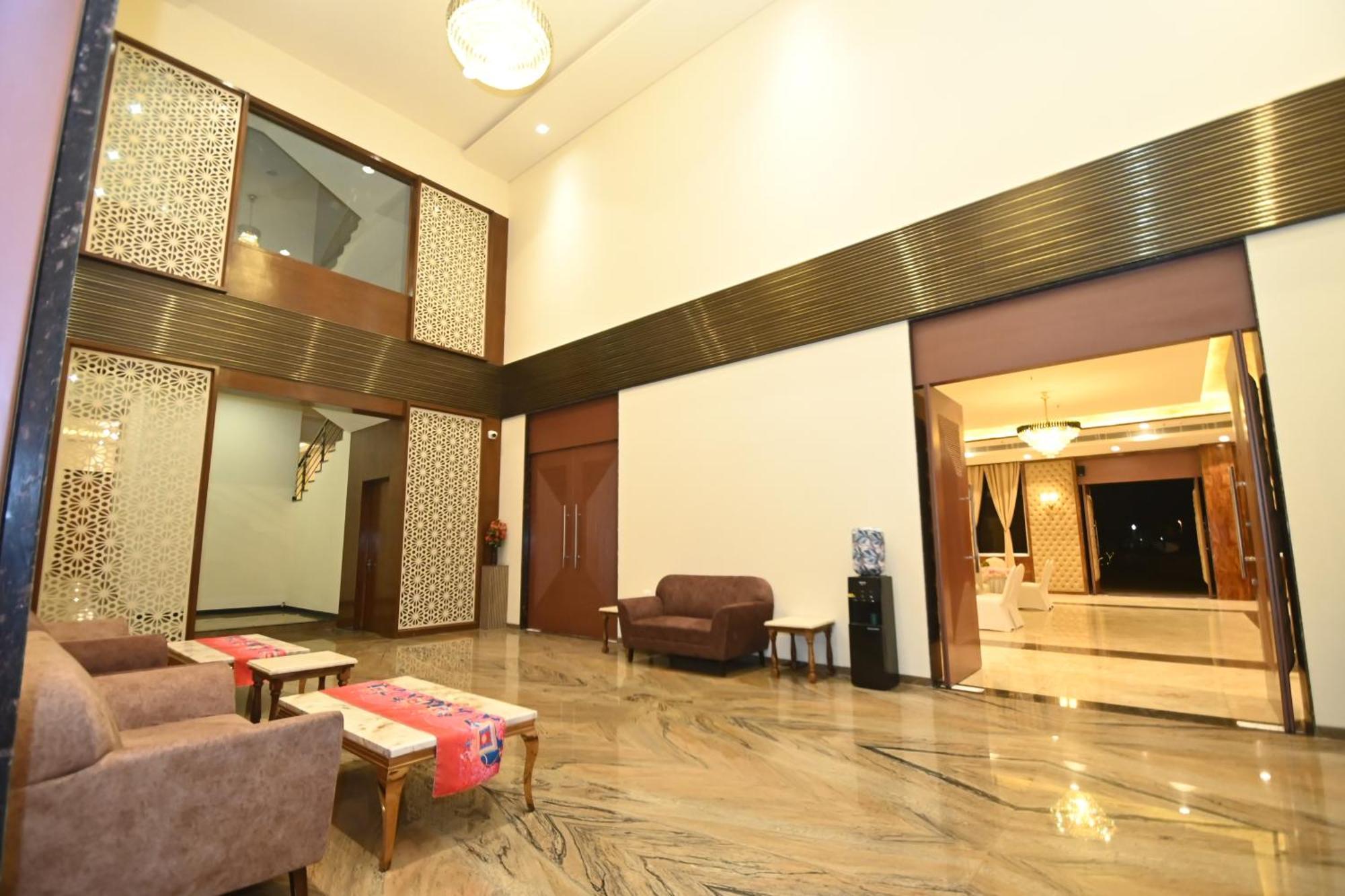 Hotel Shyamleela Khātu 외부 사진