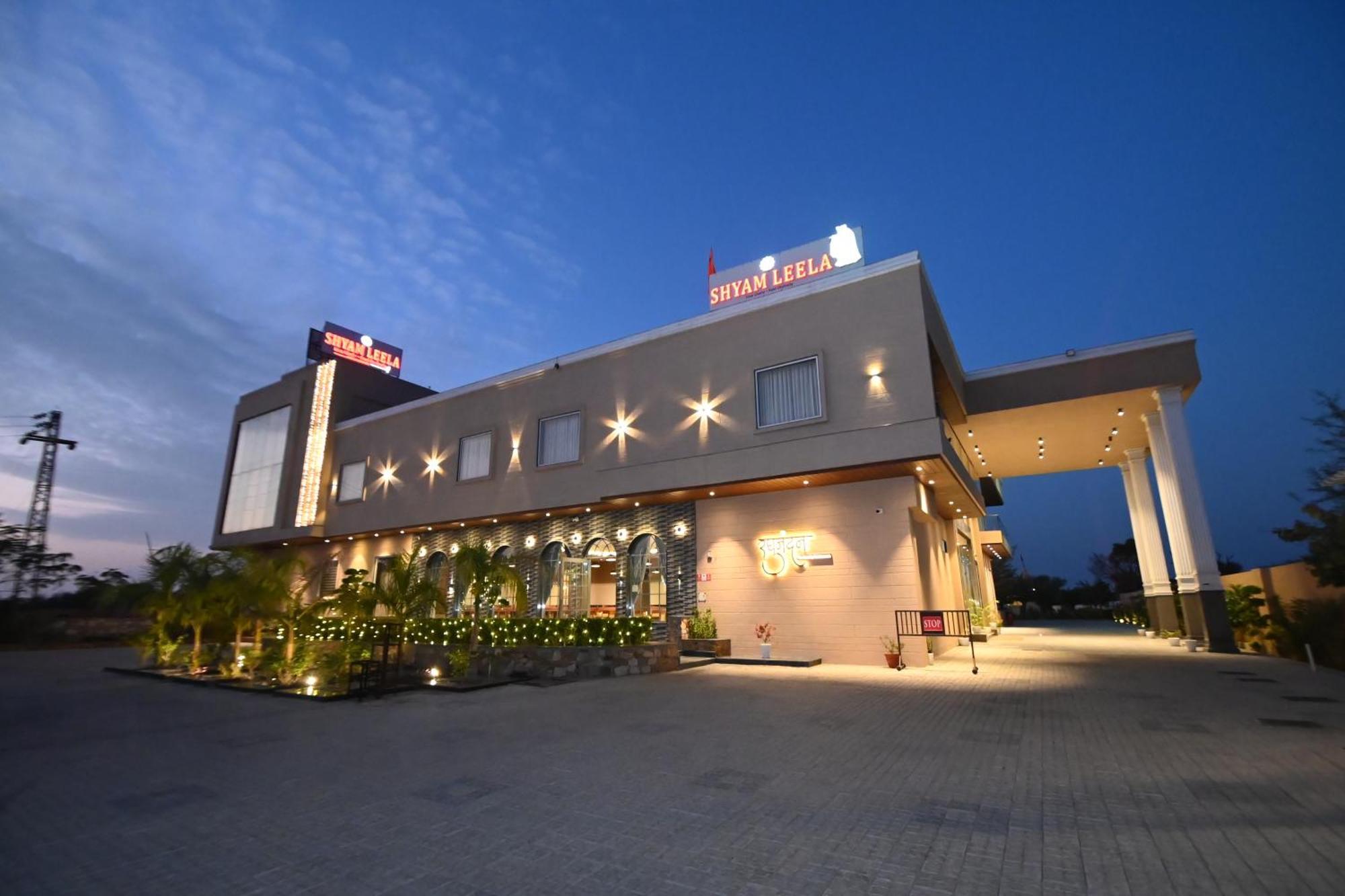 Hotel Shyamleela Khātu 외부 사진
